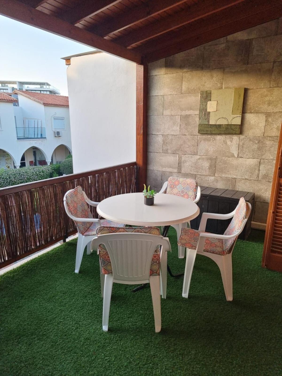 Limnaria Westpark 2 Bdrm Apartment 122 Paphos Exterior photo