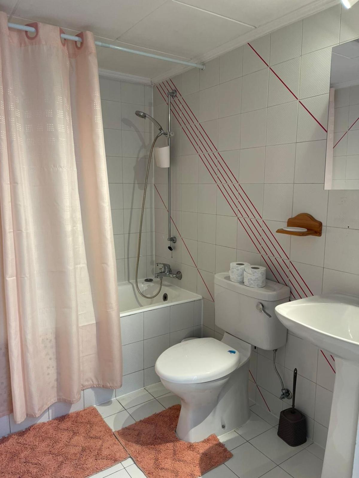 Limnaria Westpark 2 Bdrm Apartment 122 Paphos Exterior photo